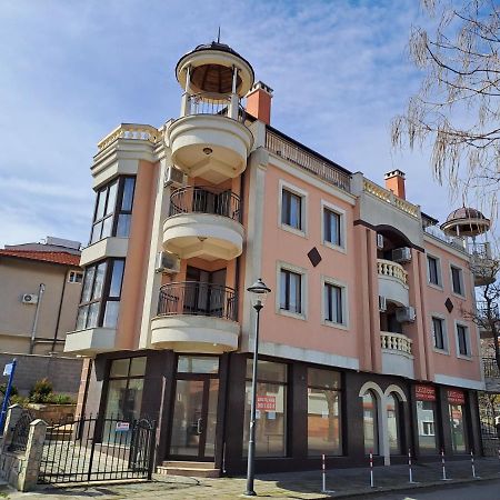 Luxury Apartments Ekaterina Tschernomorez Exterior foto