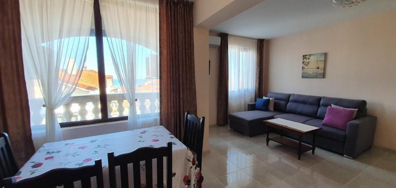 Luxury Apartments Ekaterina Tschernomorez Exterior foto
