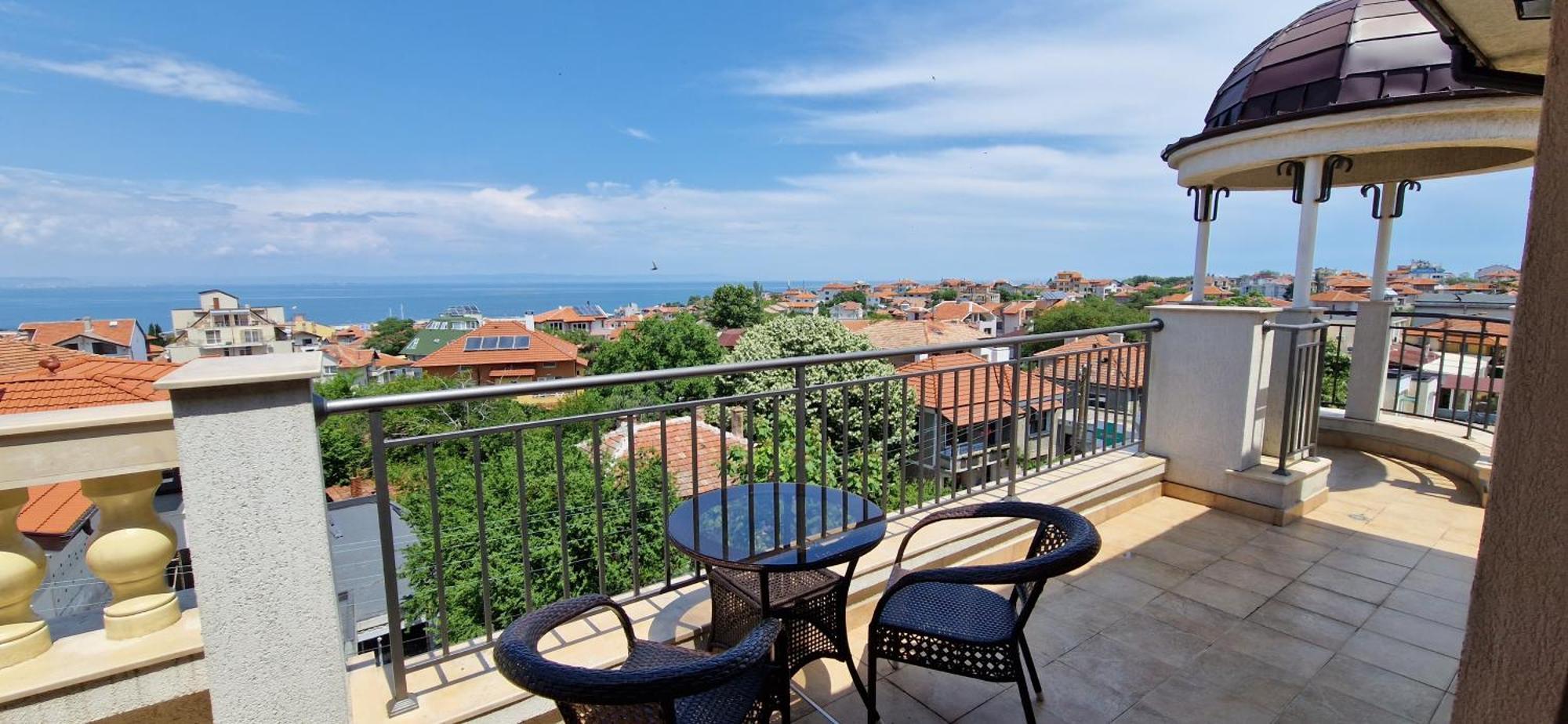 Luxury Apartments Ekaterina Tschernomorez Exterior foto